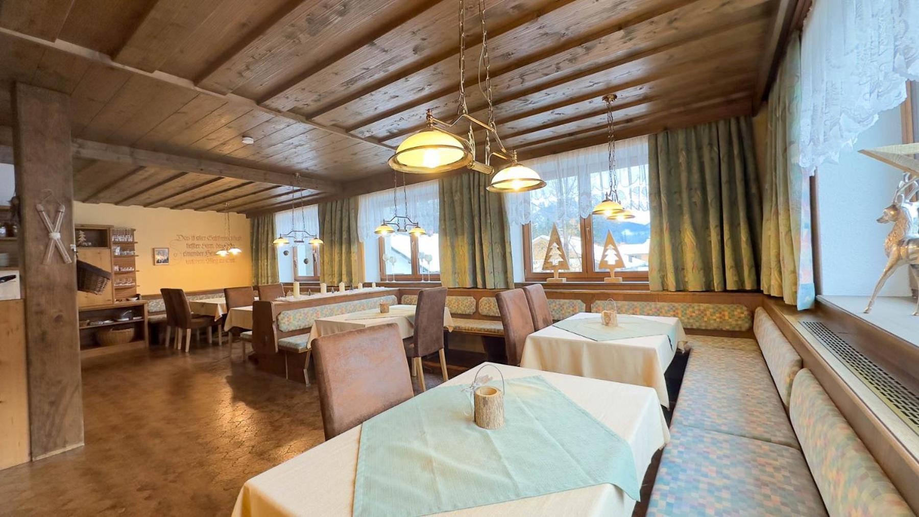 Alte Schmiede Hotel Leutasch Exterior photo