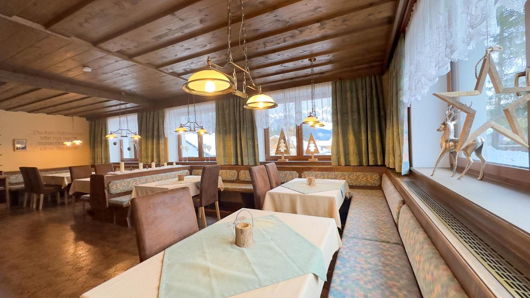 Alte Schmiede Hotel Leutasch Exterior photo